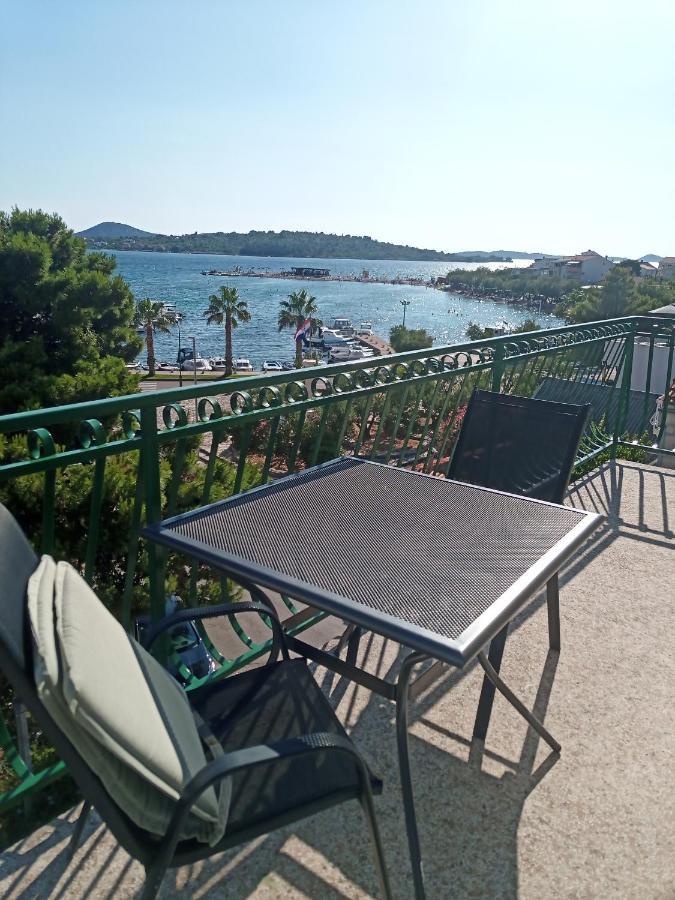 Apartments Lorio Водице Екстериор снимка